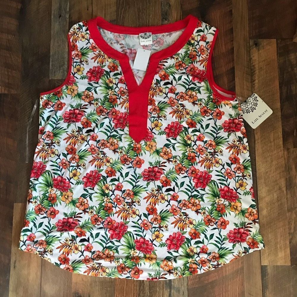 Late August size 2X multicolor plus size top Floral red New with tags
